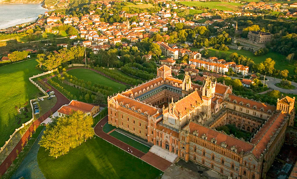 Iglesia del Seminario Mayor de Comillas
