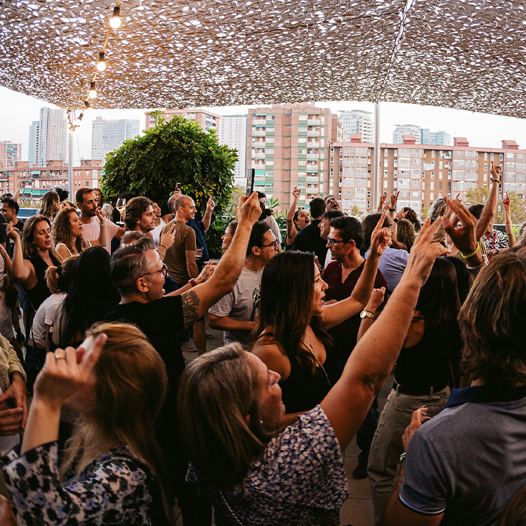 The 90s party pres: 90s Rooftop Opening Party en Barcelona