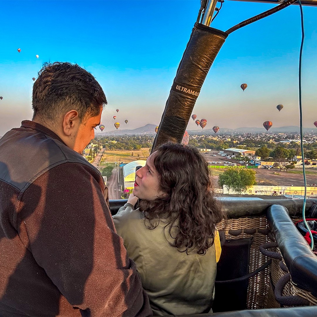 Vuelo en Globo Aerostático con Tour Opcional a Teotihuacán y la Basílica de Guadalupe