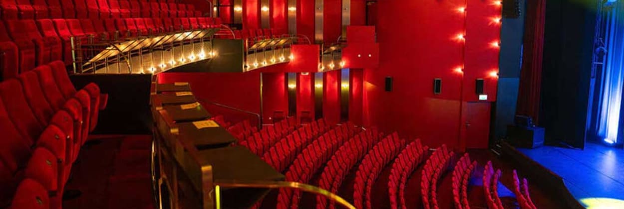 Cpunt theatre