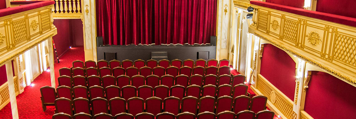 Théâtre 100 Noms