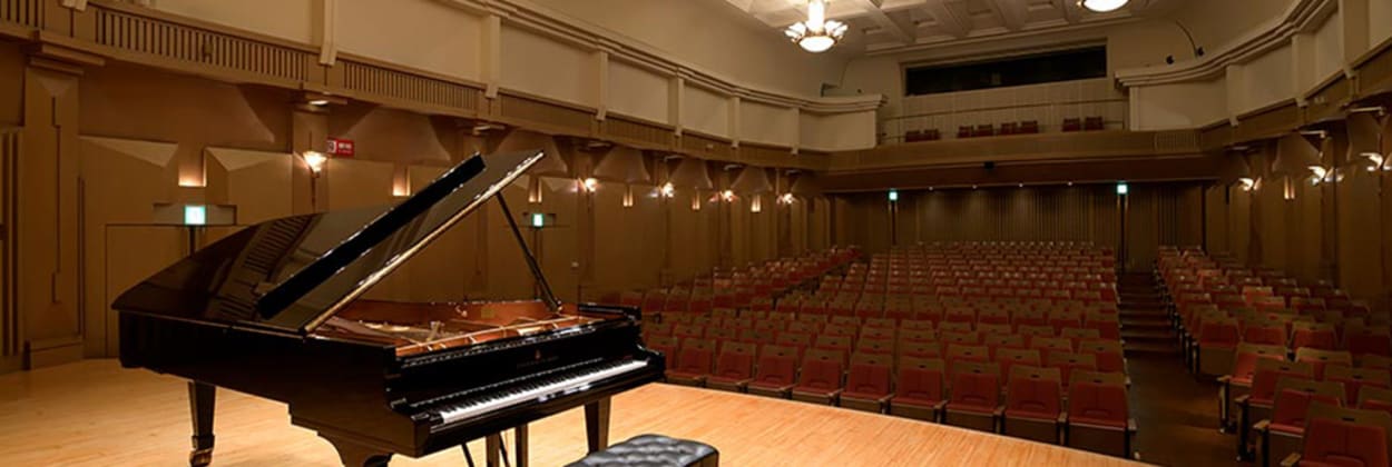 Oji Hall