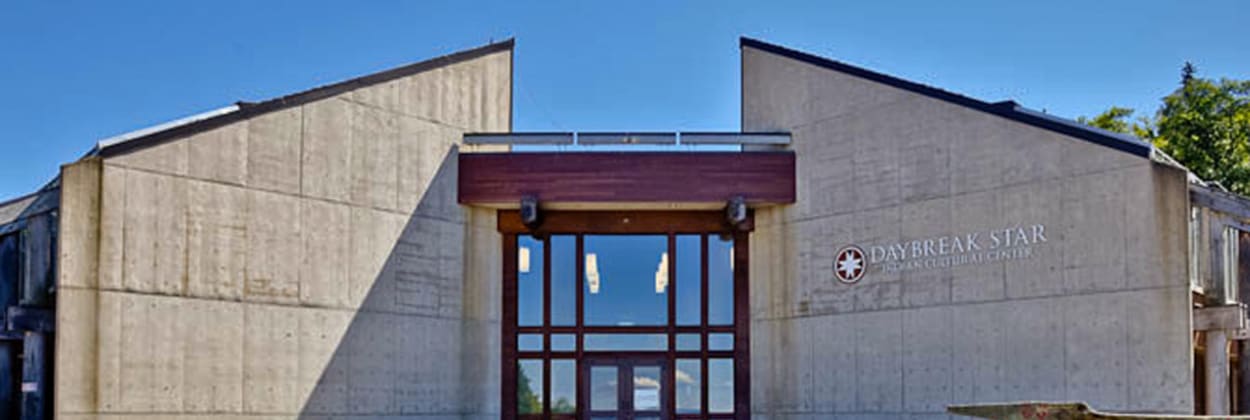 Daybreak Star Indian Cultural Center