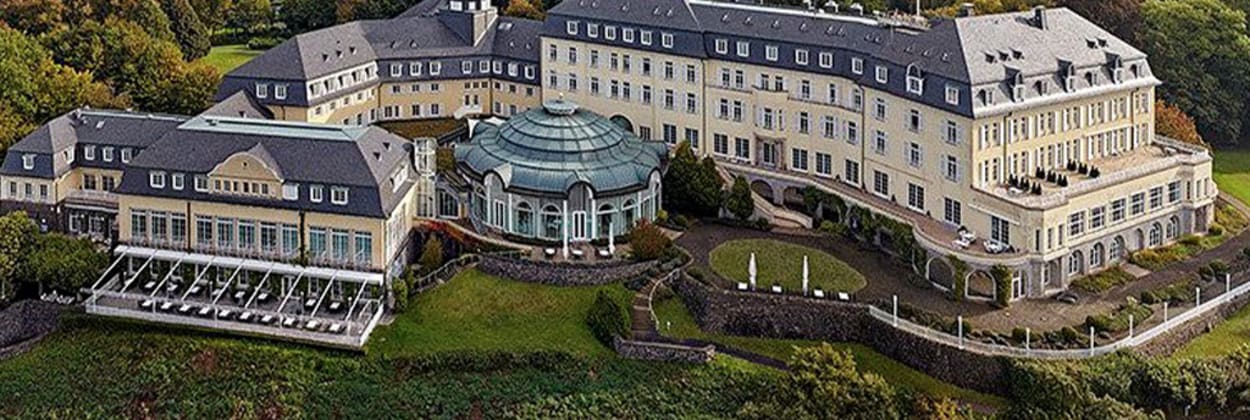 Steigenberger Grand Hotel Petersberg