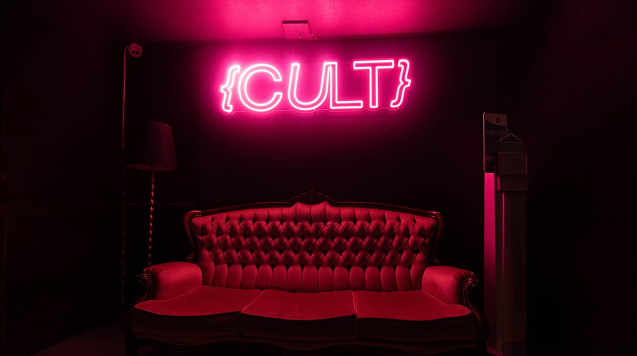 CULT