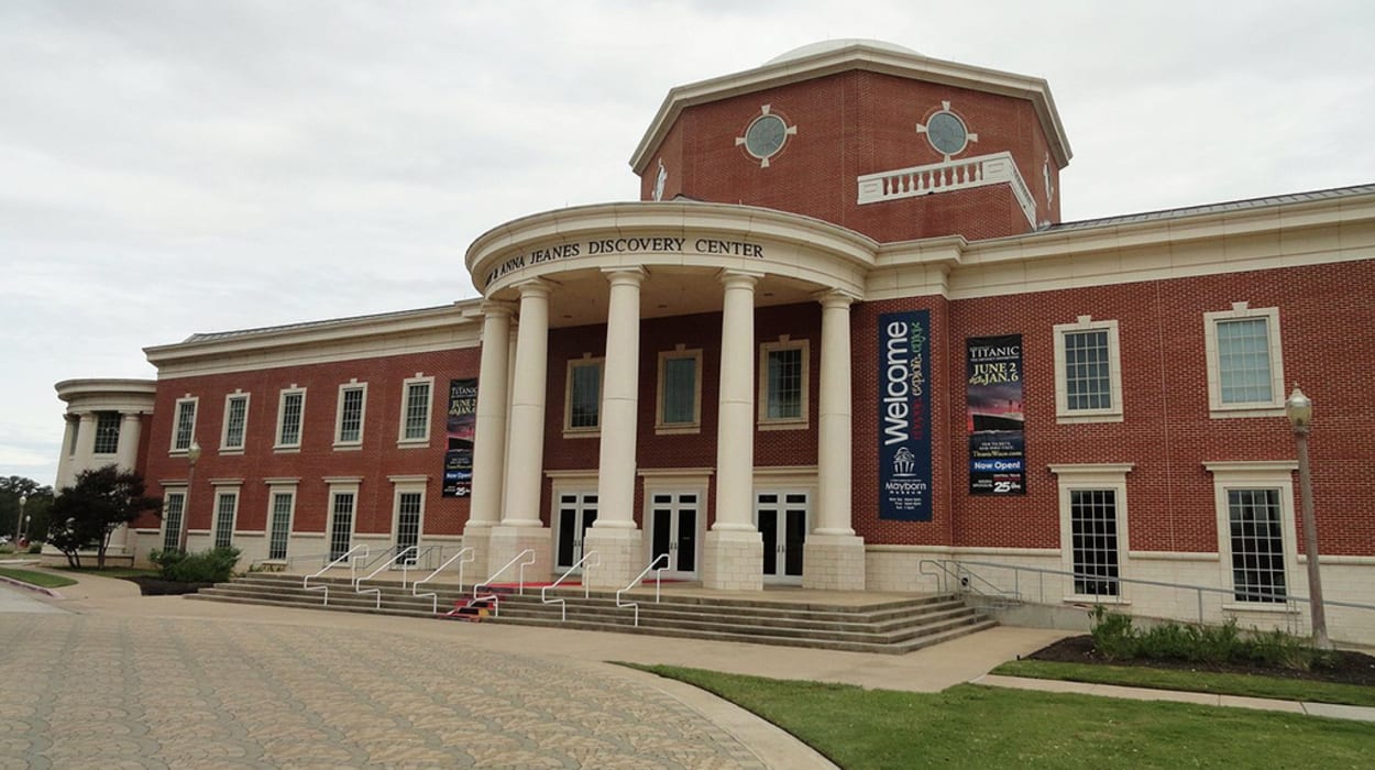Mayborn Museum Complex