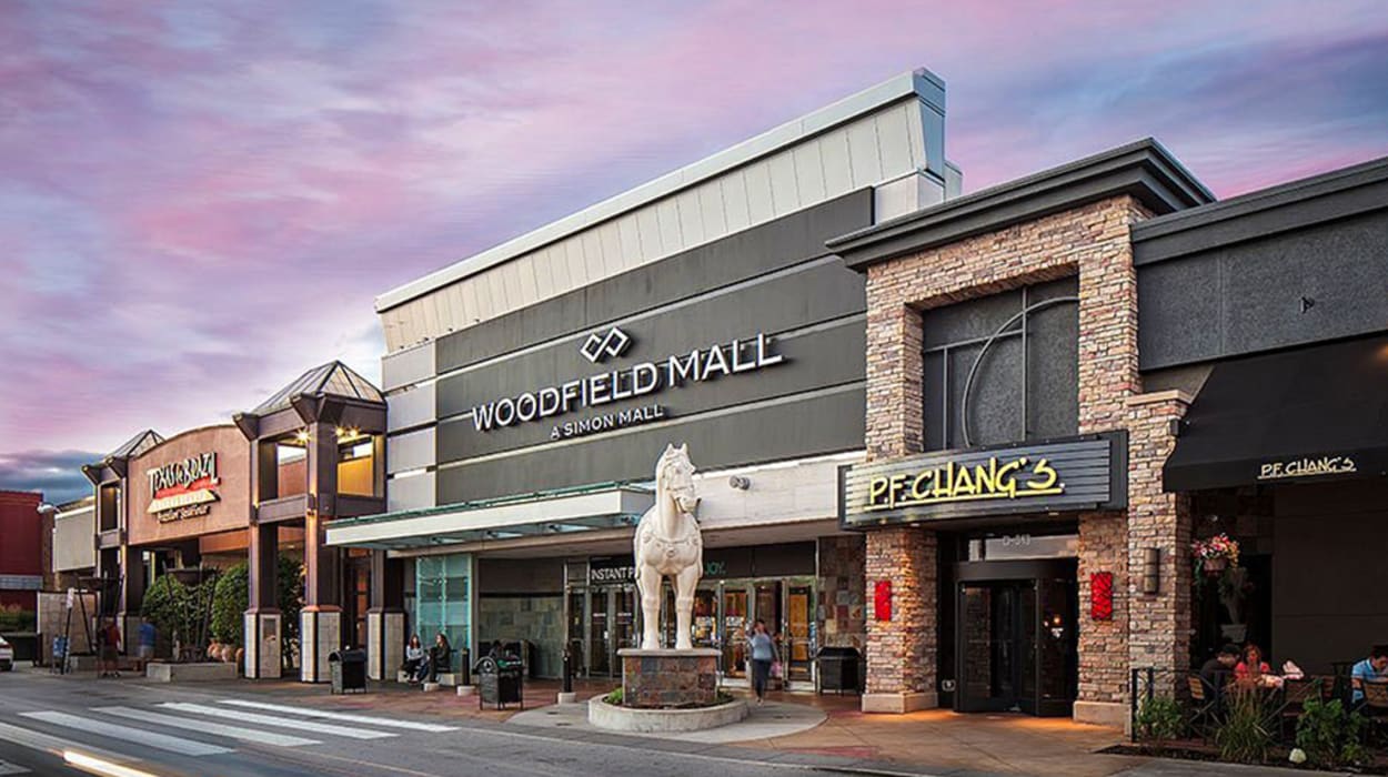 Woodfield Mall