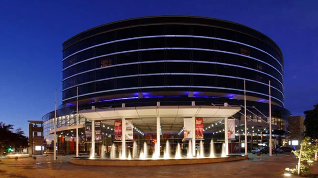 BlackBoss (Subterráneo - Casino Dreams)