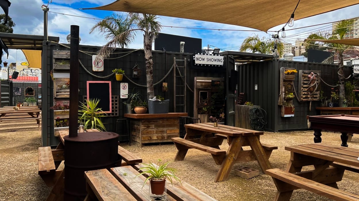 Abbots Yard