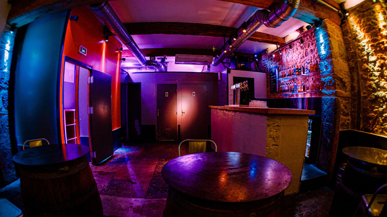 Little Pub