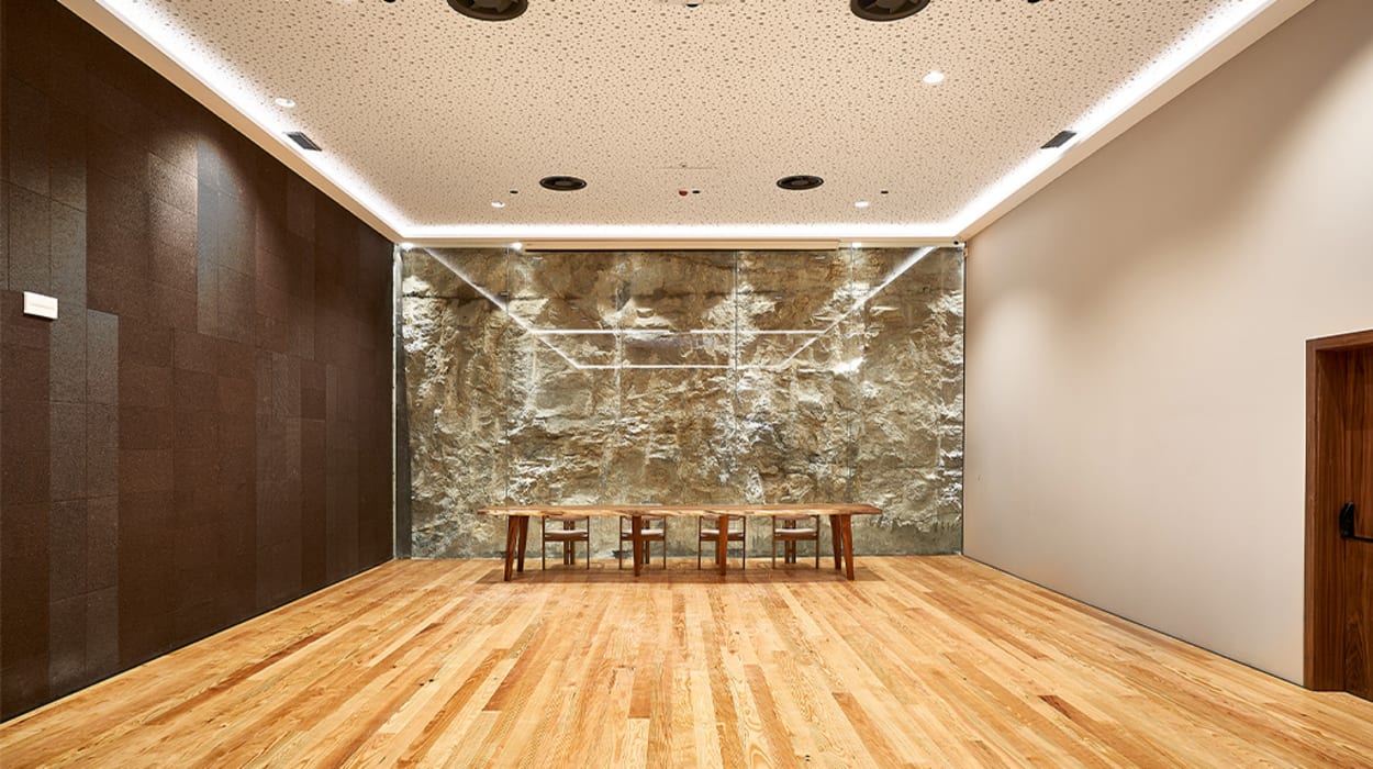 The Log Porto Hotel by Piamonte Hotels