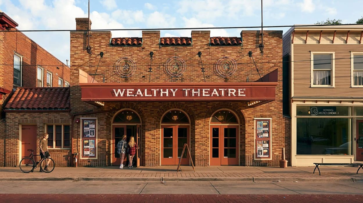 Wealthy Theatre