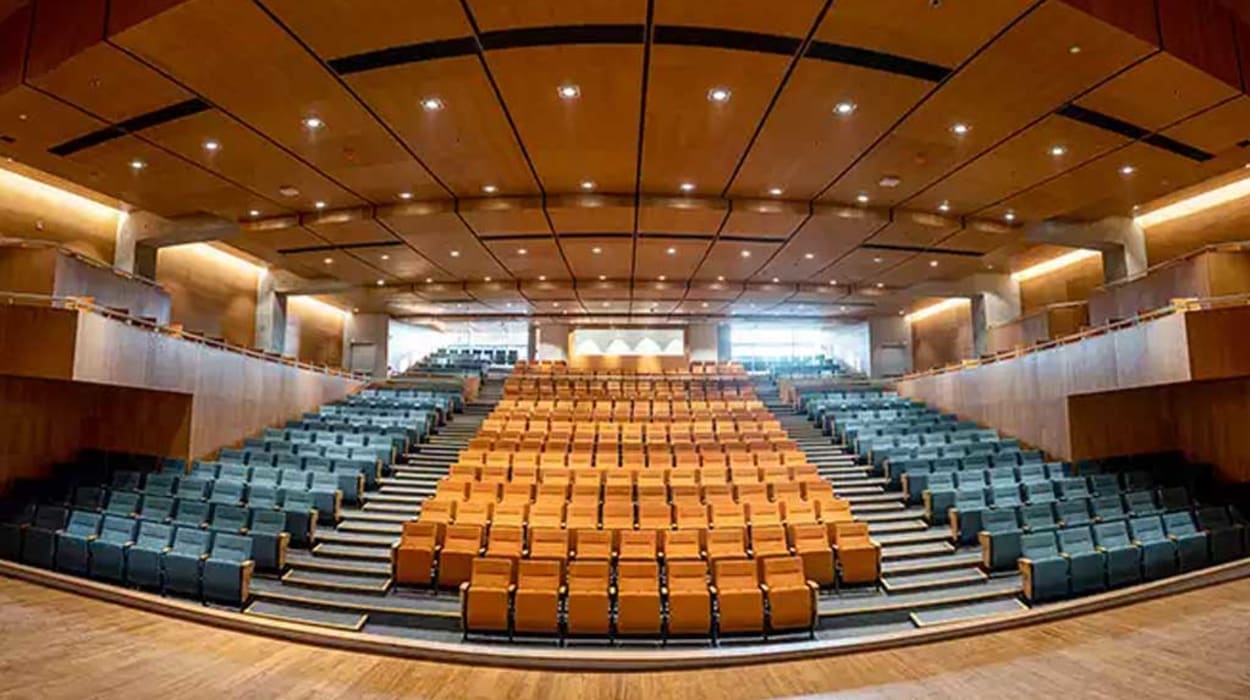 Universidad Ean - Auditorio Orígenes