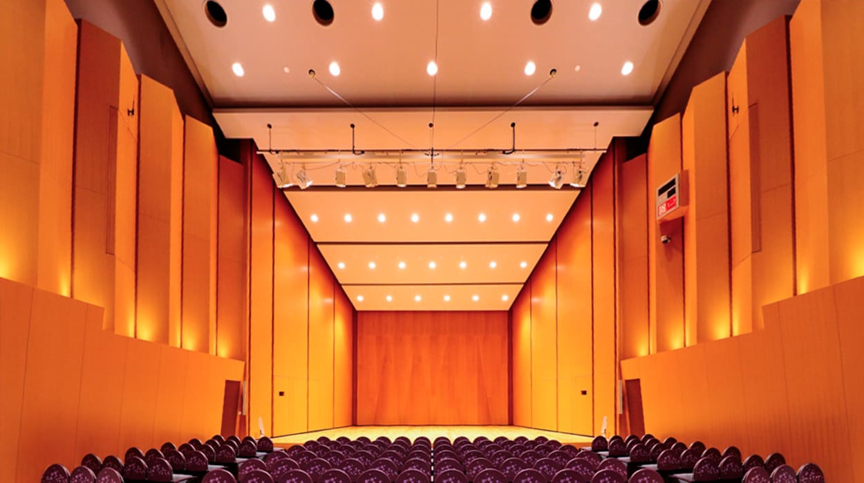 金沢アートホール