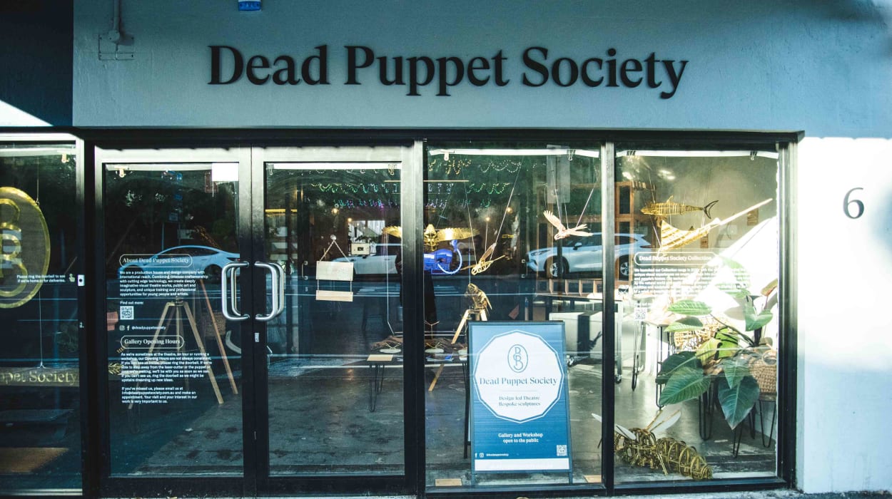 Dead Puppet Society