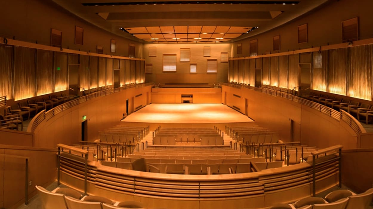 Earl and Darielle Linehan Concert Hall, The University of Maryland - Baltimore