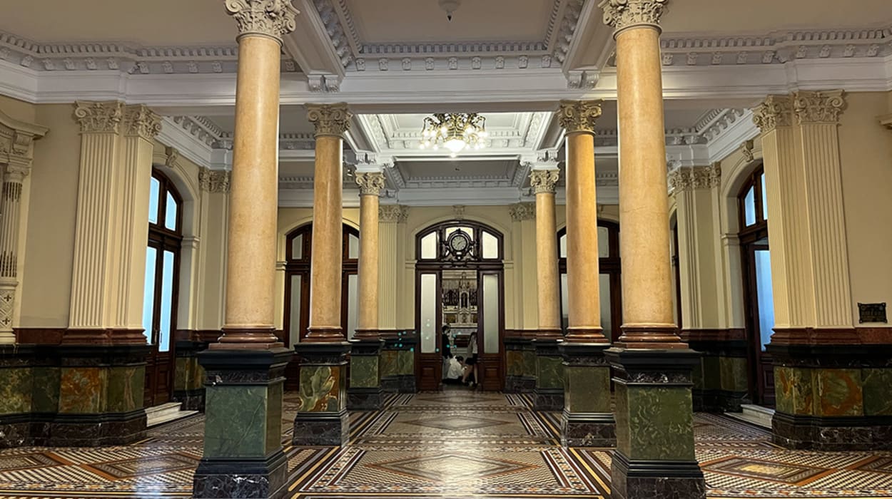 Capilla Mayor Colegio La Salle