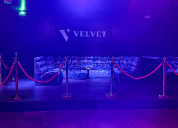 Le Velvet