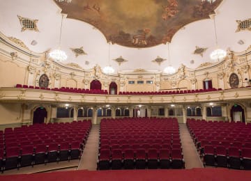 Splendid Palace