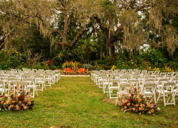 The Azalea Lodge at Mead Gardens