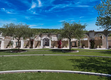 Europa Village Wineries & Resort