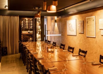 C'est Bon Restaurant & Le Bon Bar