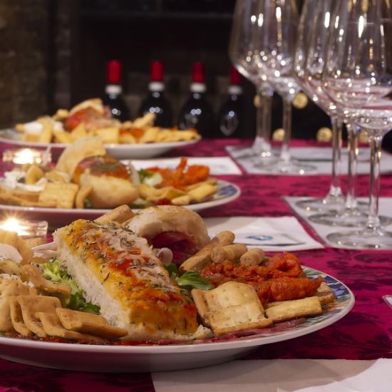 An image for the event Cata de Vino Gourmet en La Bodega de los Reyes