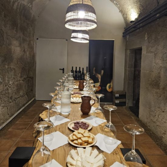 An image for the event Quesos, vinos y religión