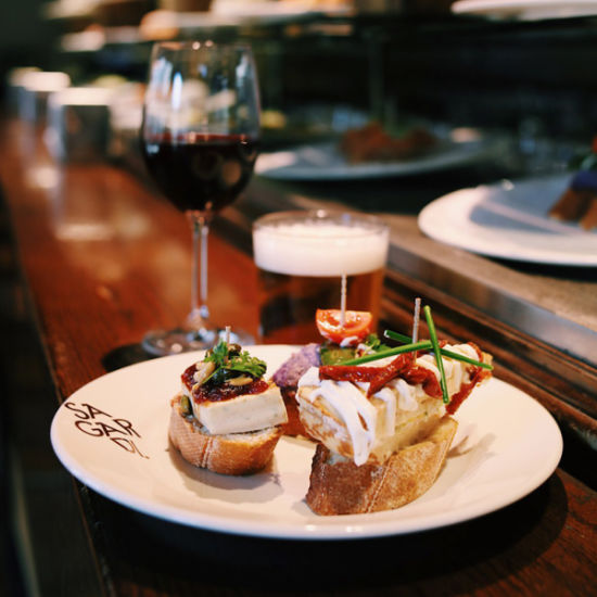 An image for the event Menú 16 pintxos donostiarras + botella en Sagardi Euskal Etxea