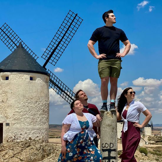 An image for the event Tour los Molinos del Quijote de la Mancha y Toledo con Almuerzo