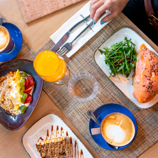 An image for the event Piano Brunch en Leaves Restaurant