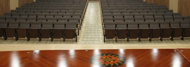 Universidad Santo Tomás