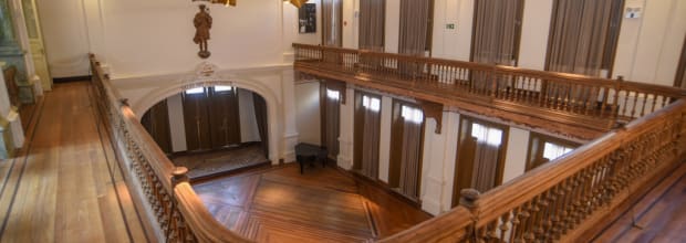 Palacete Tirachapéu
