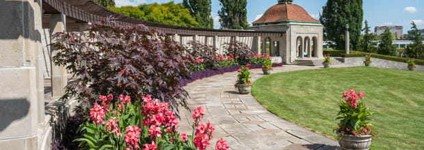 Oakes Garden Theatre