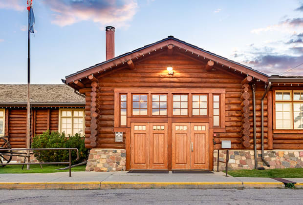 The Bison Lodge