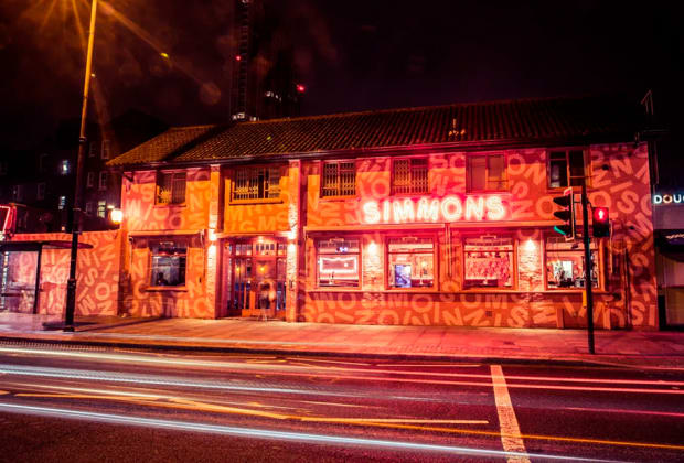 Simmons Bar Old Street
