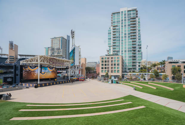 Gallagher Square, Petco Park