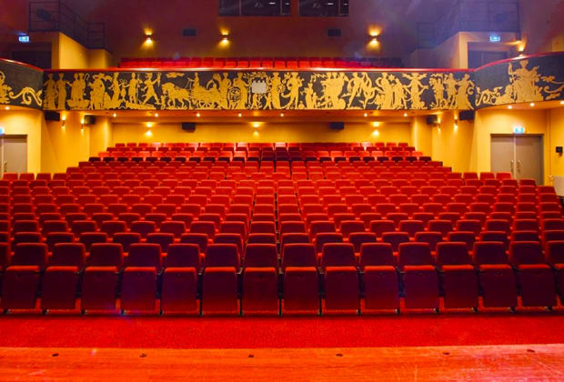 Hotel Theater Figi