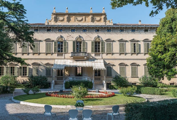 Sala Lounge Arch - Villa Brasavola de Massa
