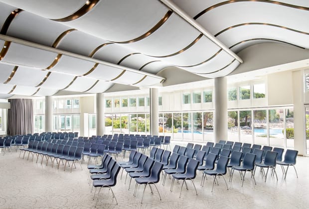 Le Méridien Beach Plaza