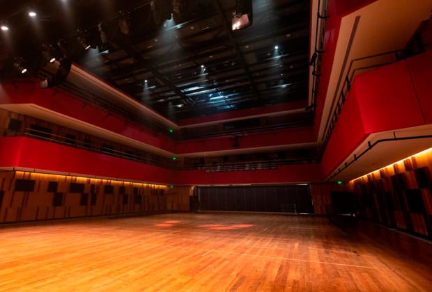 Teatro B32