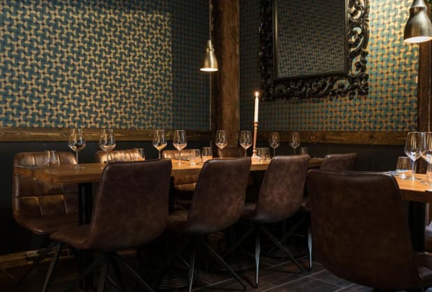 Restaurant Tight