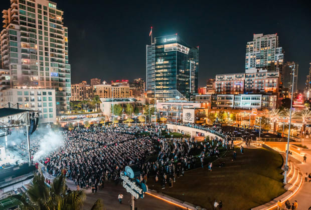 Gallagher Square, Petco Park