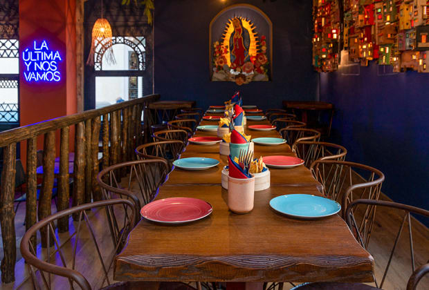 El Santo Restaurante