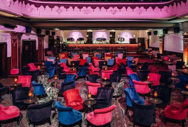 Royal Theatre & Club Chic