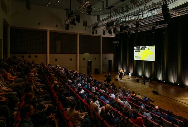 Forum der Bundeskunsthalle