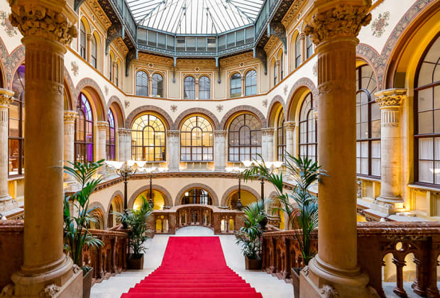 Palais Ferstel