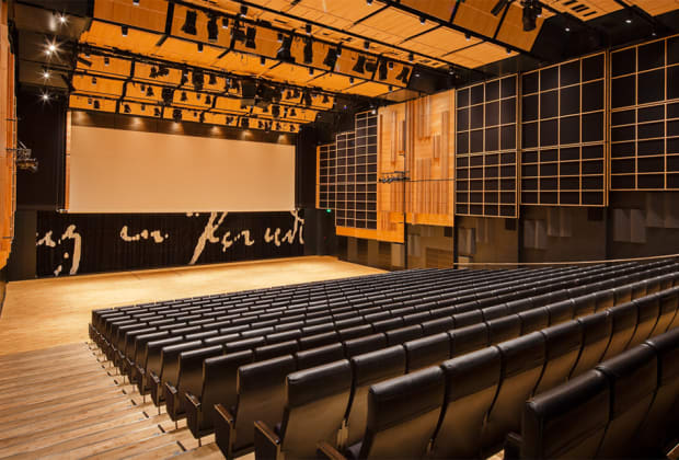 The Black Diamond Cafe