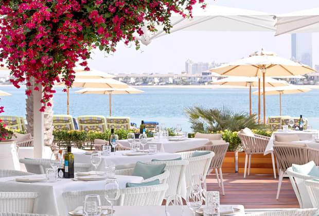 Royal Lawn Piatti, Raffles The Palm