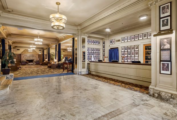 Arctic Club Hotel